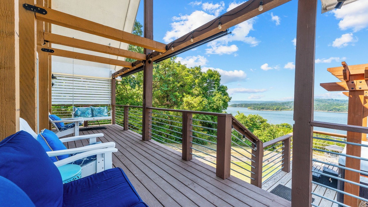 Photo of Patio Balcony in Blue Eye