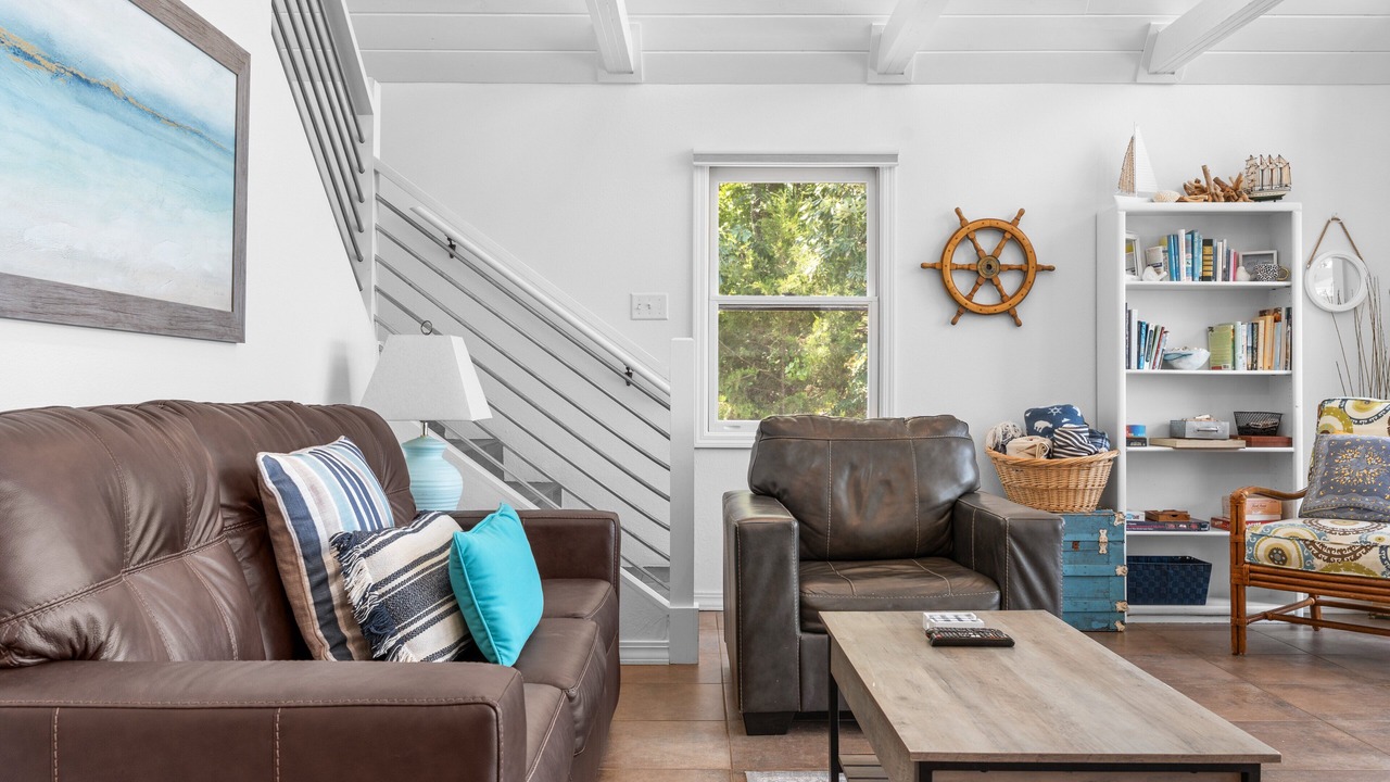 Photo of Livingroom in Blue Eye