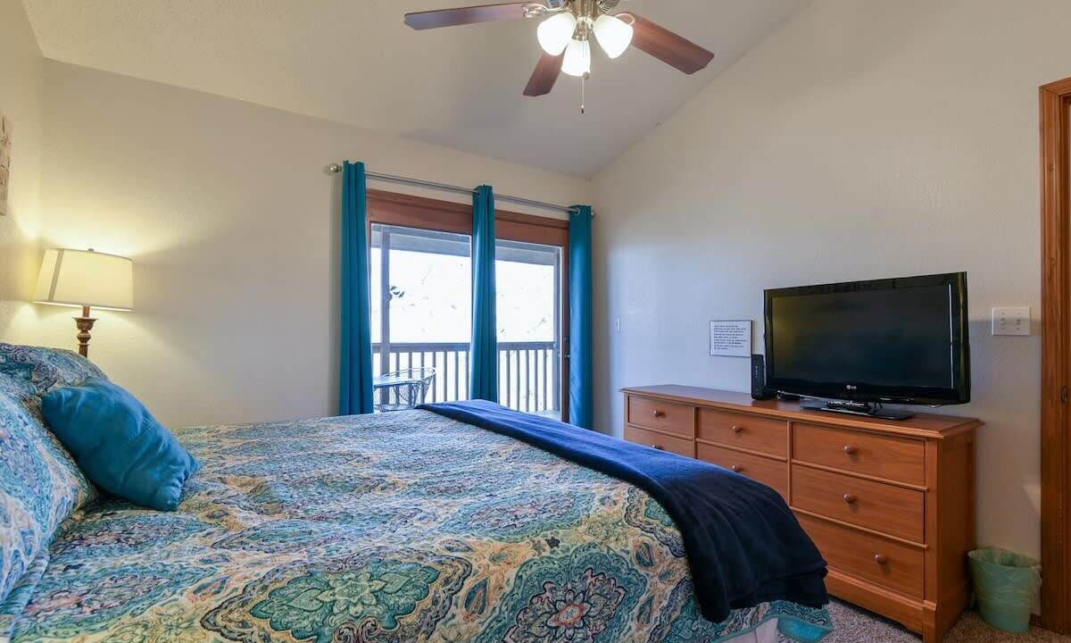 Photo of Bedroom in Notch Estates