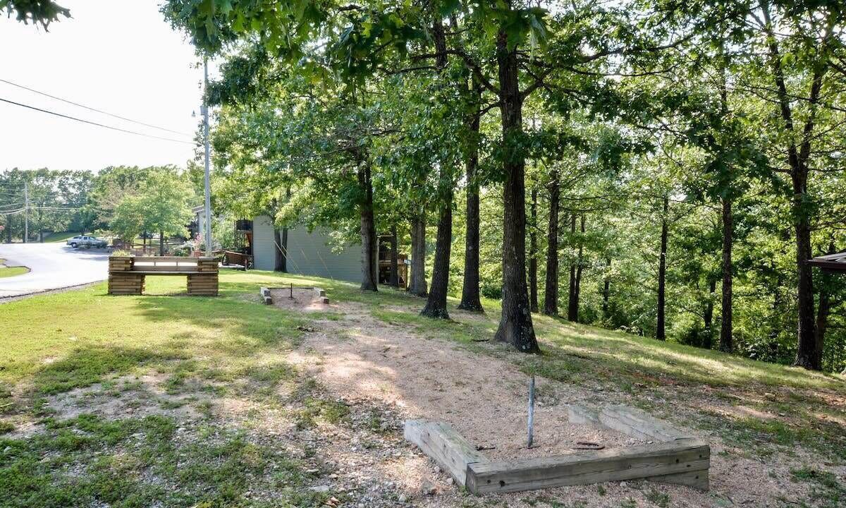 Photo of Outdoor in Notch Estates