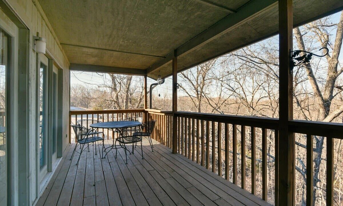 Photo of Outdoor in Notch Estates