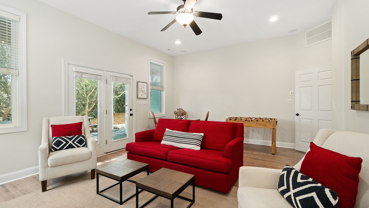 Photo of Livingroom in Emerald Isle