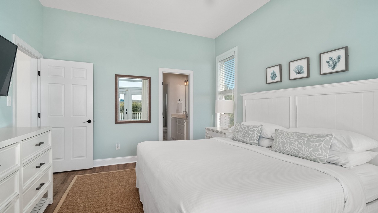 Photo of Bedroom in Emerald Isle