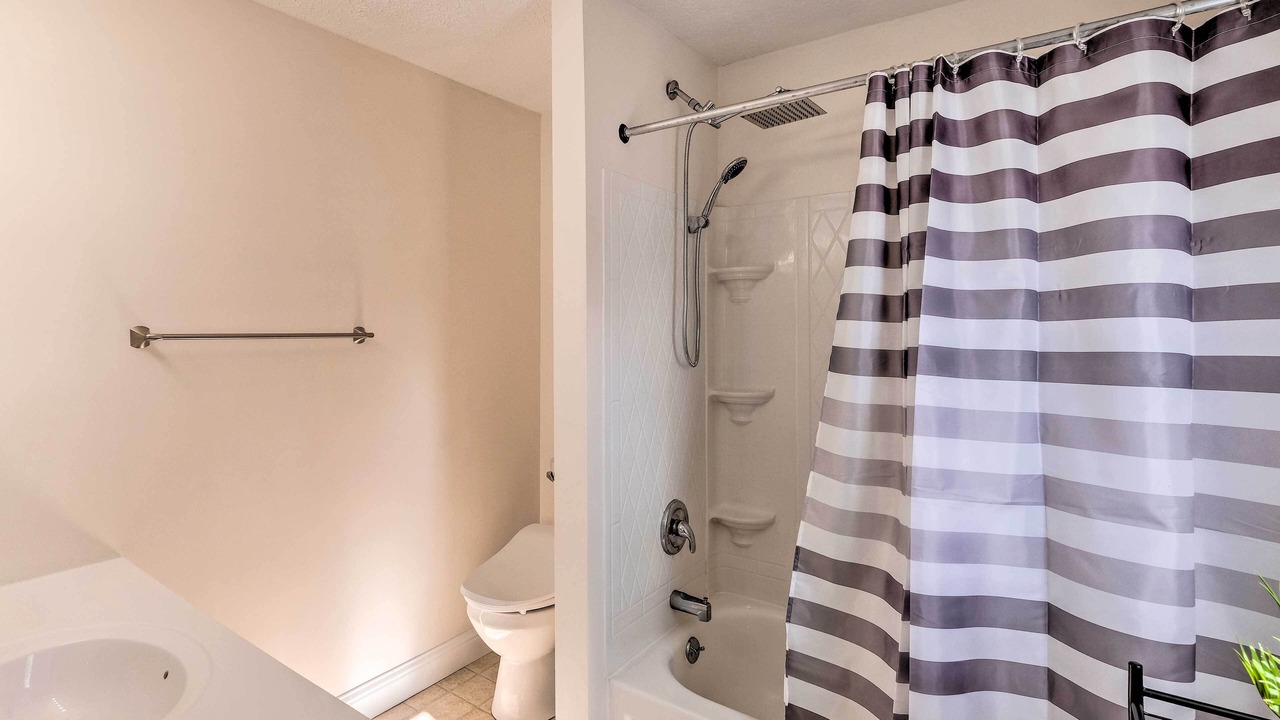 Photo of Bathroom in Wyandotte