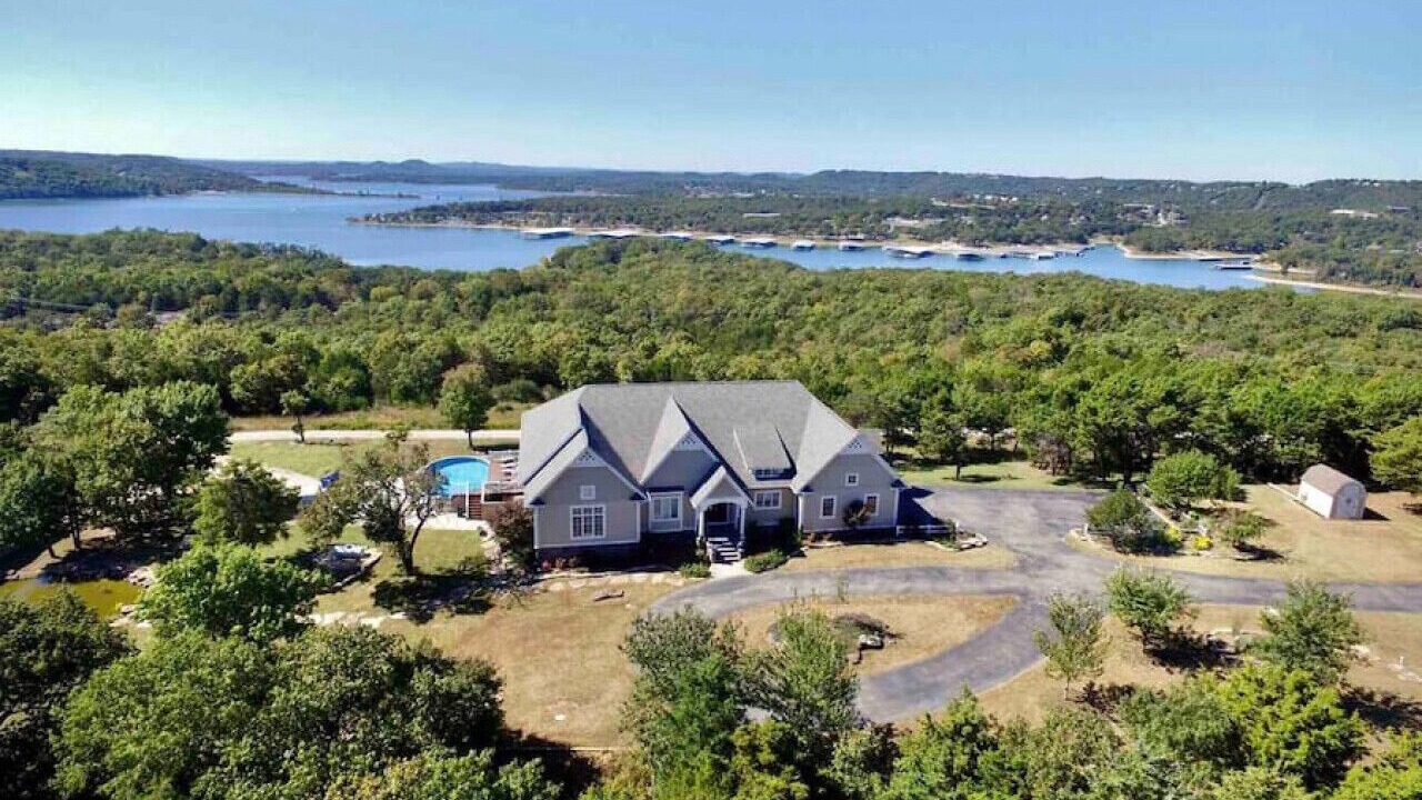 Photo of Outdoor in Branson West