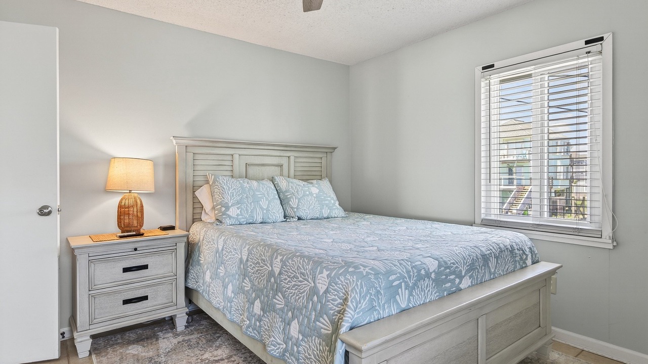 Photo of Bedroom in North Topsail Beach