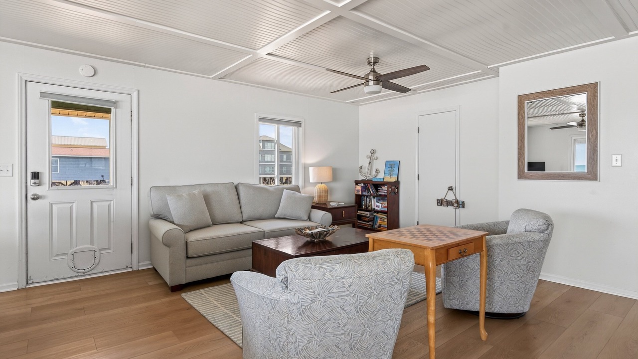 Photo of Livingroom in North Topsail Beach