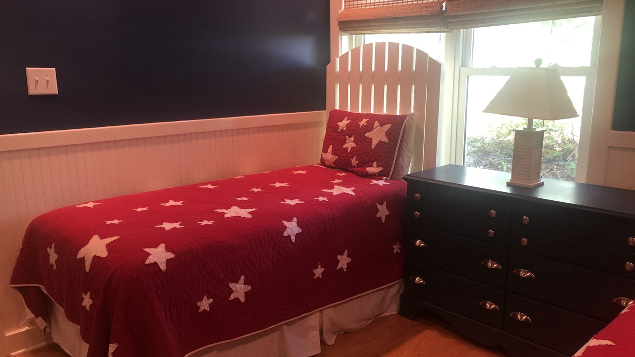 Photo of Bedroom in Emerald Isle