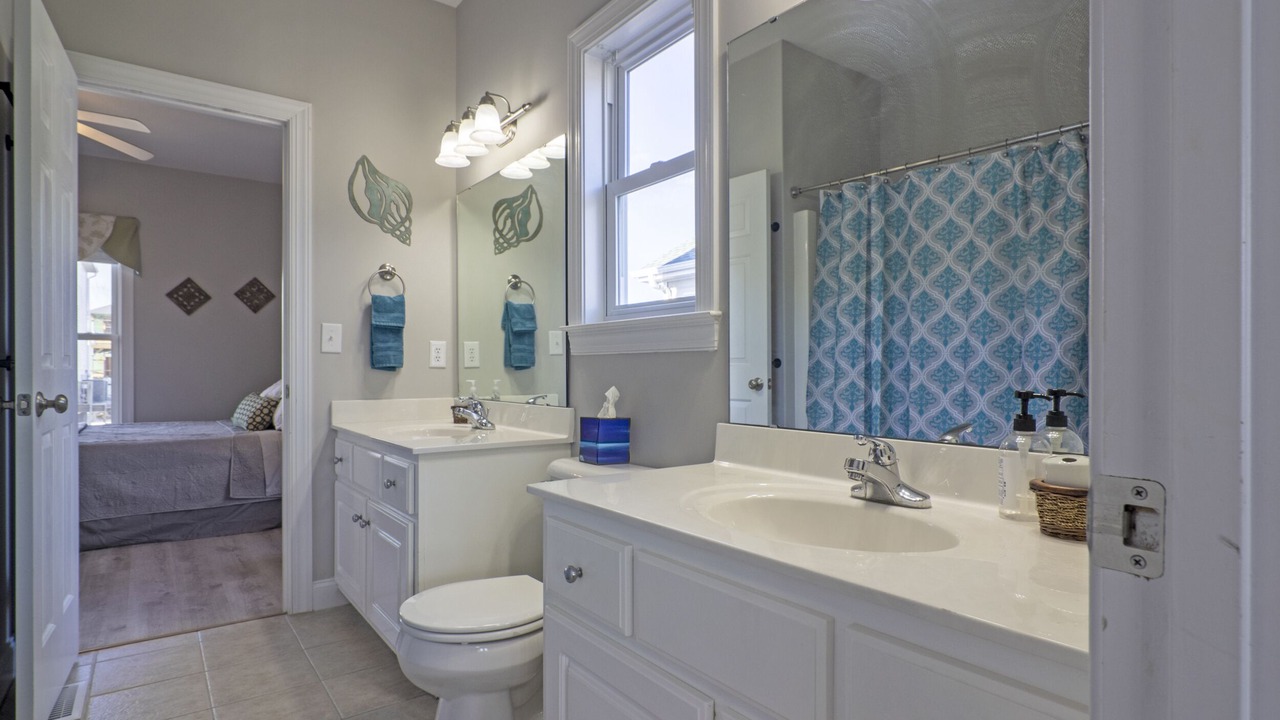 Photo of Bathroom in Surf City