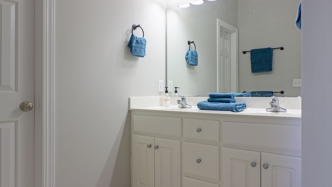 Photo of Bathroom in Surf City