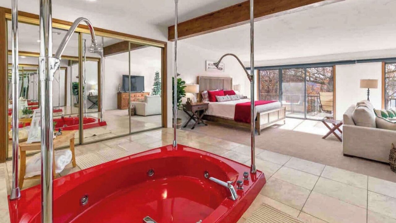 Photo of Bedroom in Kimberling City