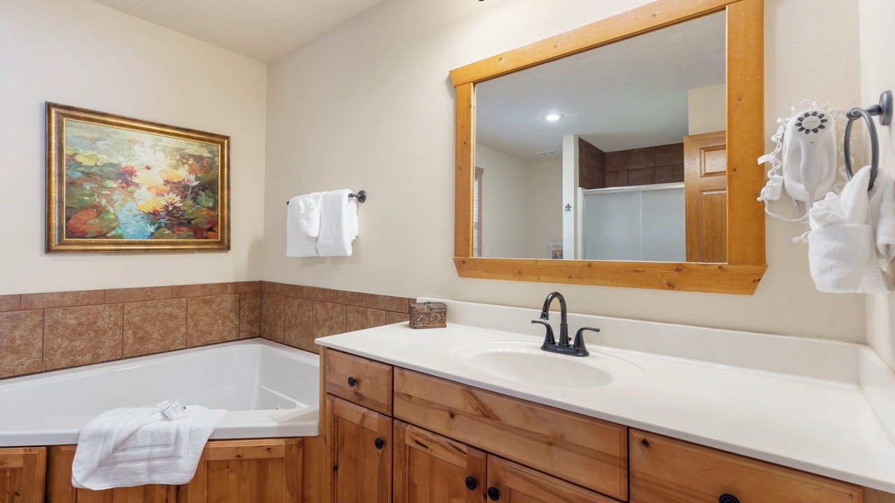 Photo of Bathroom in Reeds Spring