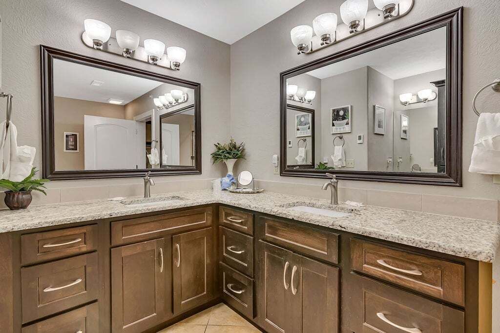 Photo of Bathroom in Indian Point