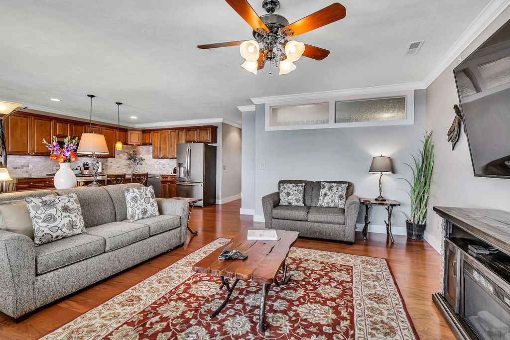 Photo of Livingroom in Indian Point