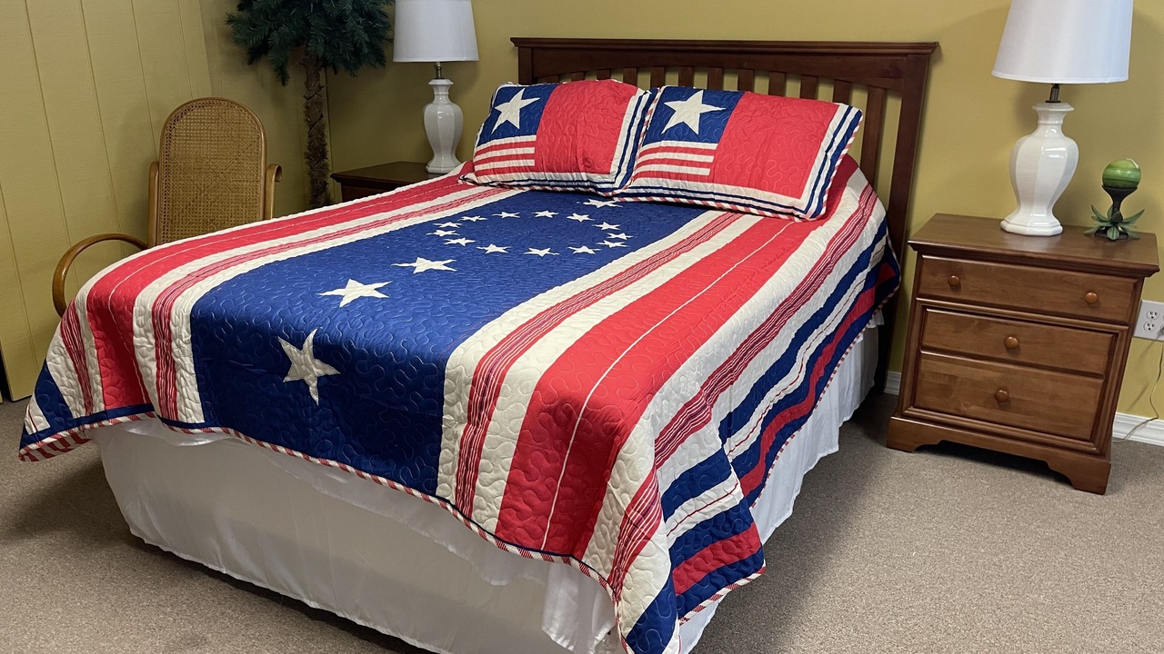 Photo of Bedroom in Caryville