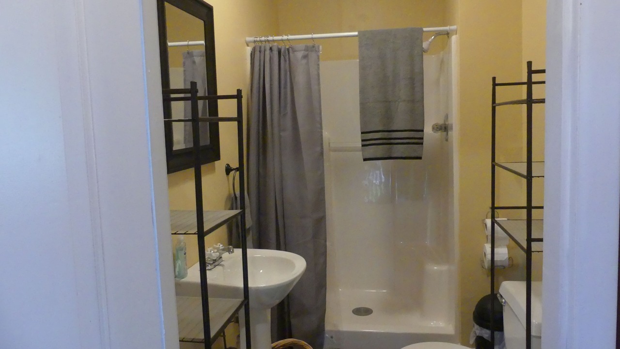 Photo of Bathroom in Frankfort