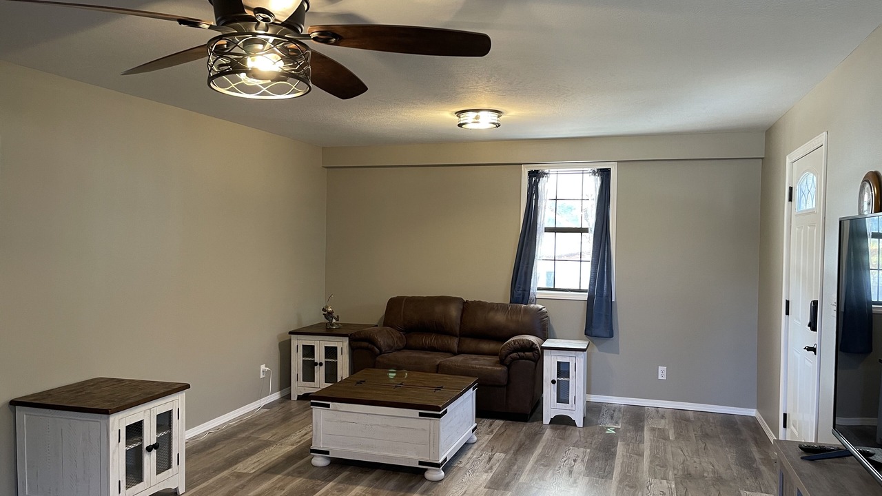 Photo of Bedroom in Rockaway Beach