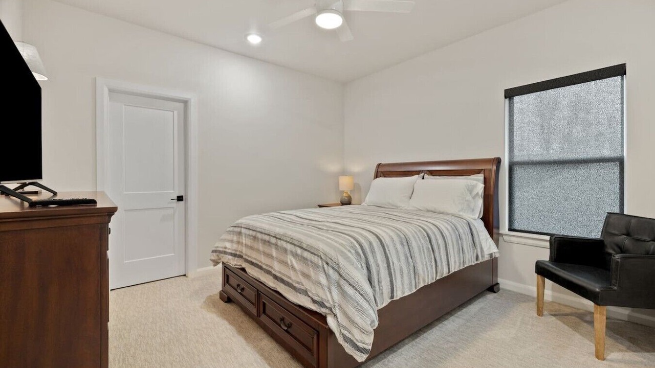 Photo of Bedroom in Tulsa