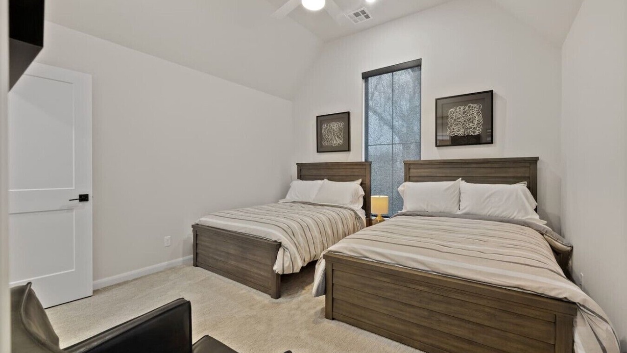 Photo of Bedroom in Tulsa