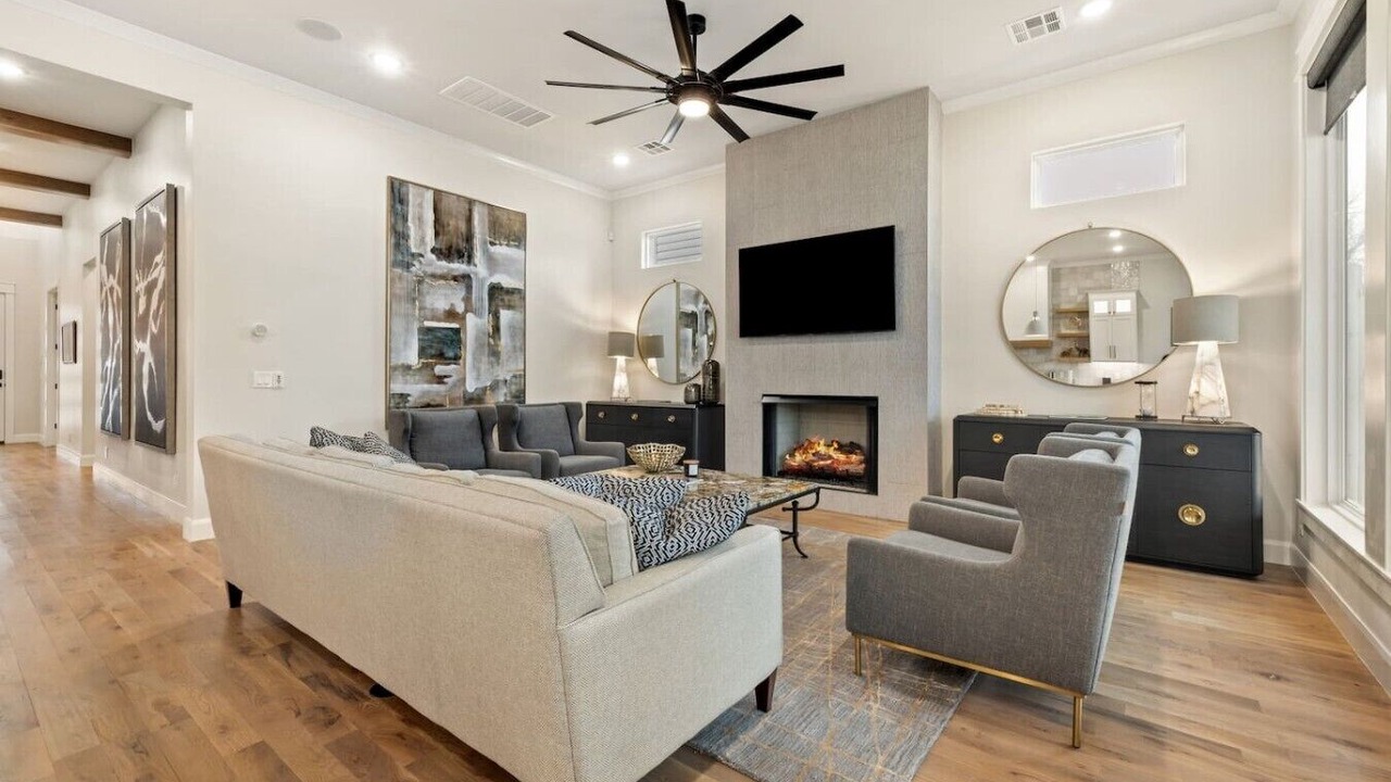 Photo of Livingroom in Tulsa