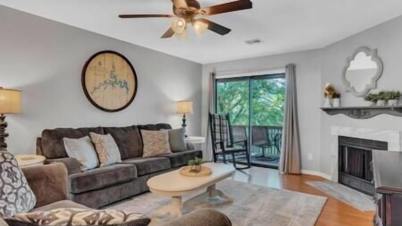 Photo of Livingroom in Table Rock