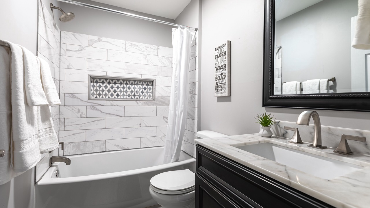 Photo of Bathroom in Lenoir City