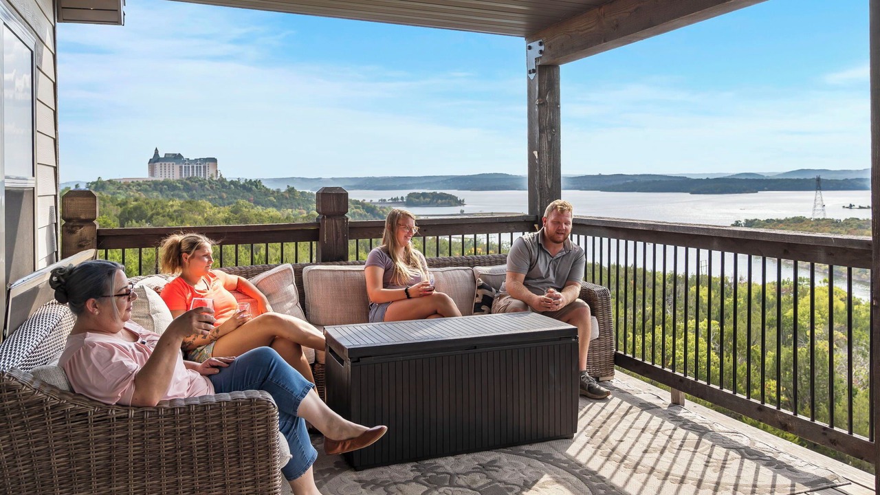 Photo of Patio Balcony in Table Rock