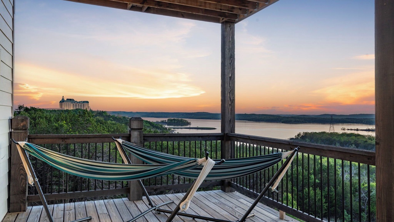 Photo of Patio Balcony in Table Rock