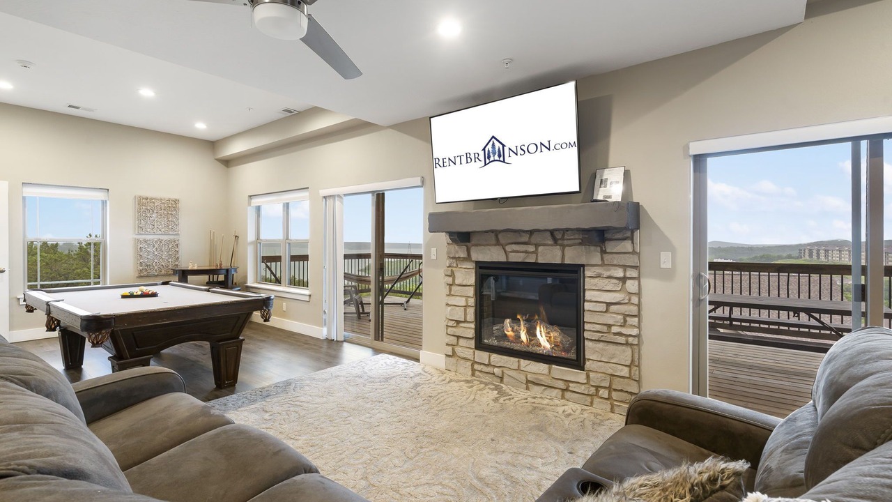 Photo of Livingroom in Table Rock