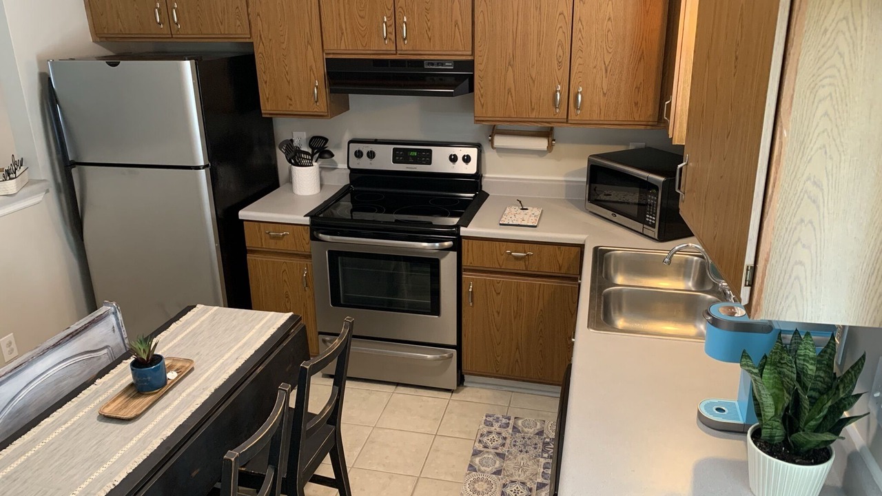 Photo of Kitchen in McCutcheon Field