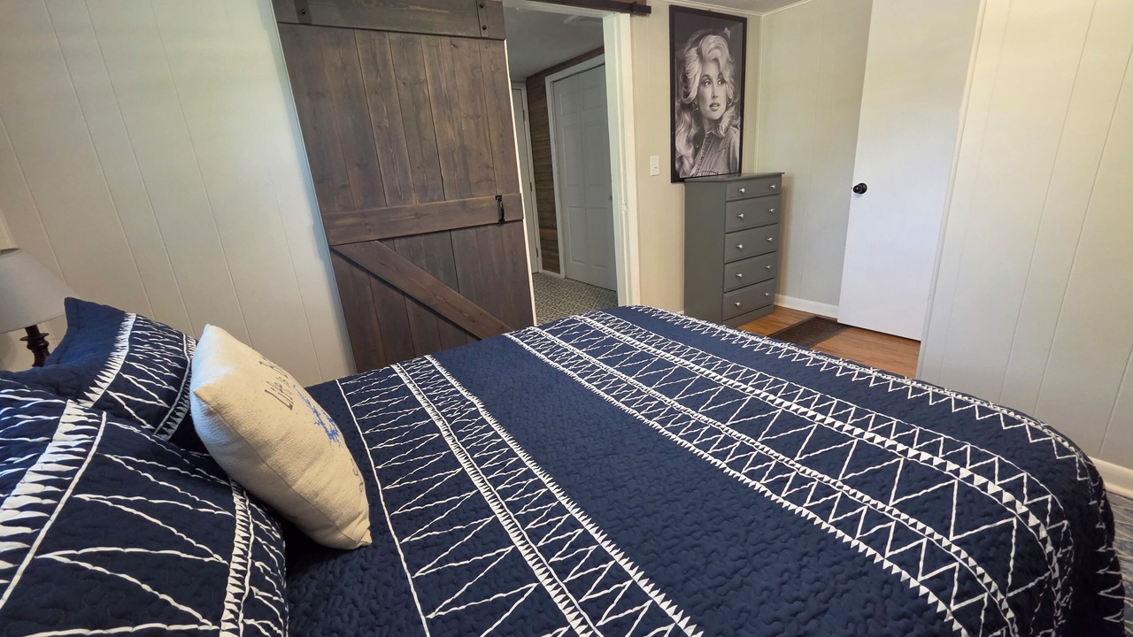 Photo of Bedroom in Lily