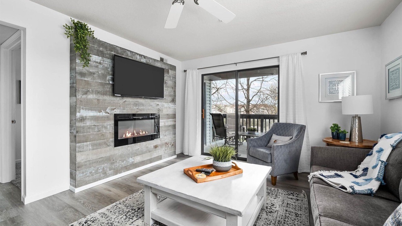 Photo of Livingroom in Table Rock