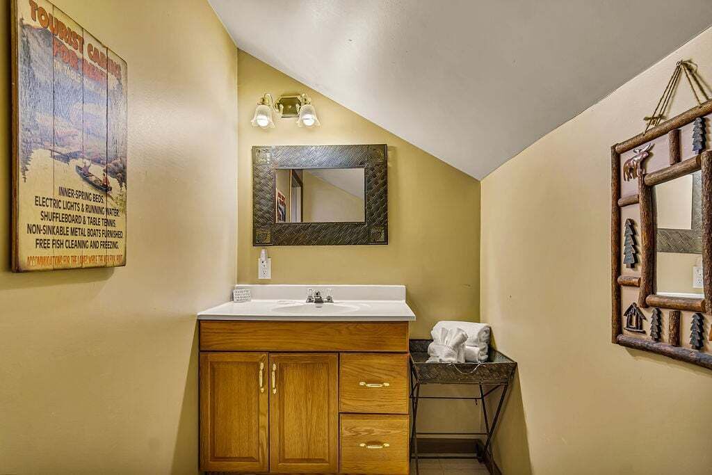 Photo of Bathroom in Indian Point
