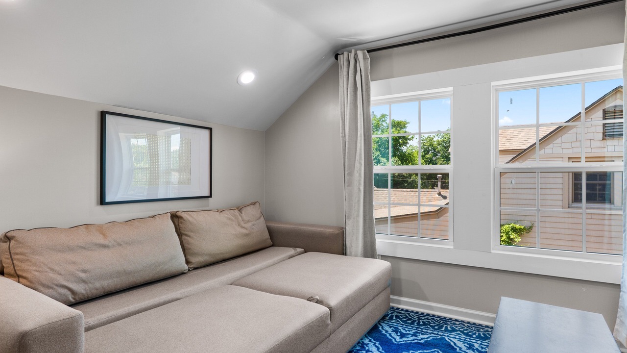 Photo of Livingroom in Tulsa