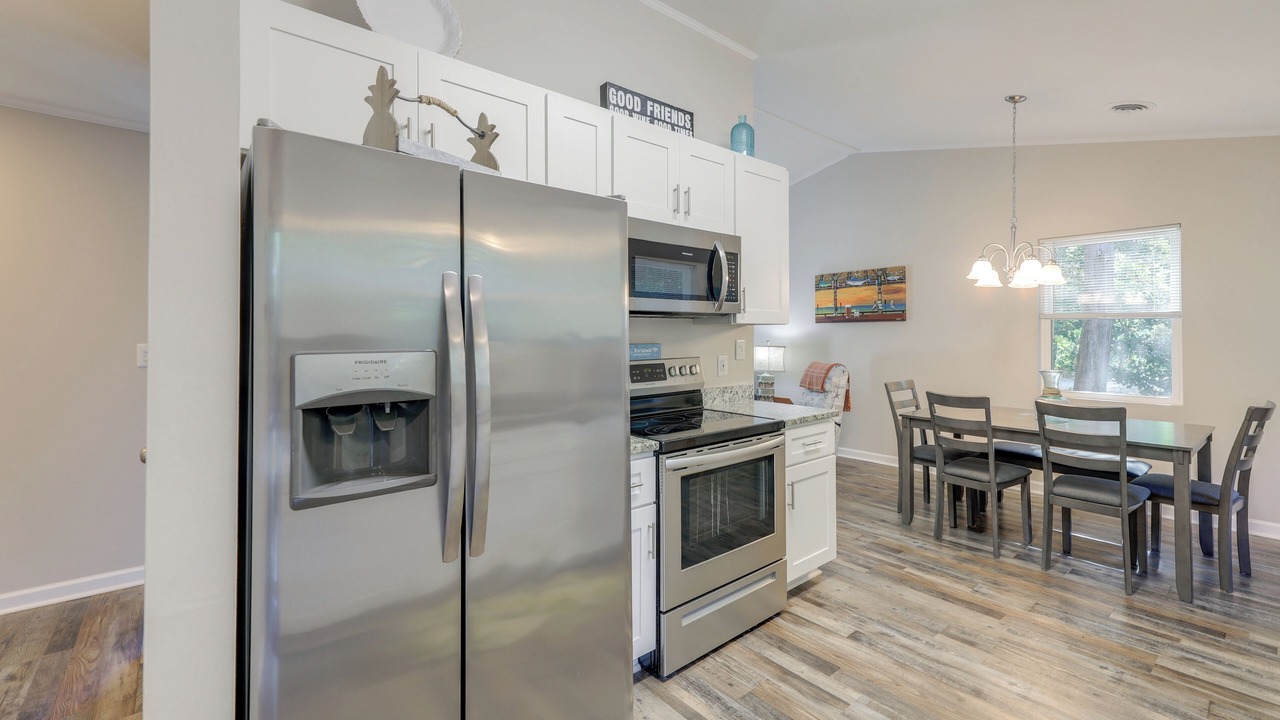 Photo of Kitchen in Emerald Isle