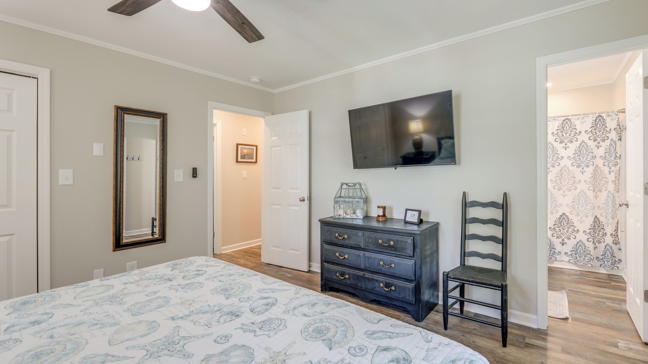 Photo of Bedroom in Emerald Isle