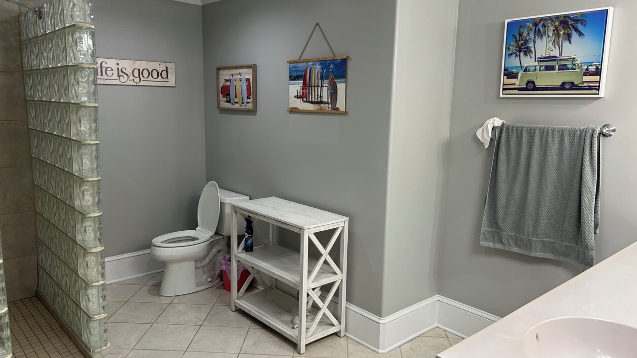 Photo of Bathroom in Emerald Isle