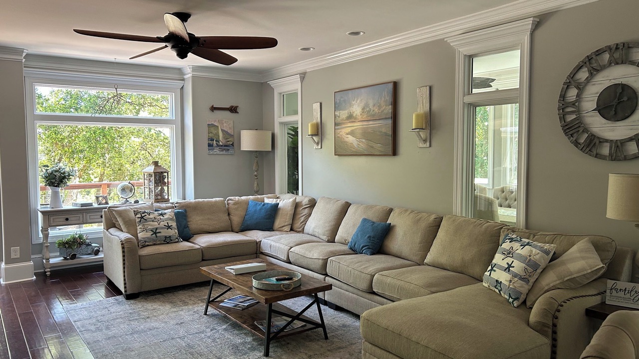 Photo of Livingroom in Emerald Isle