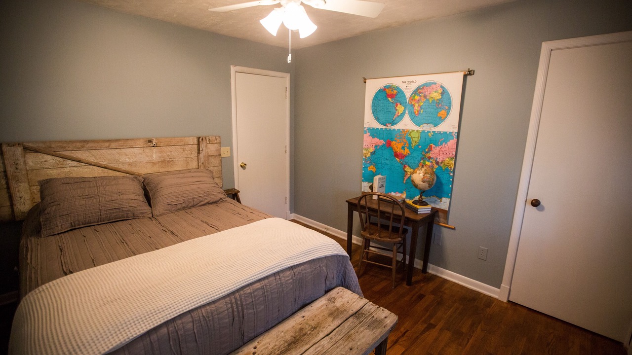 Photo of Bedroom in Nemaha County
