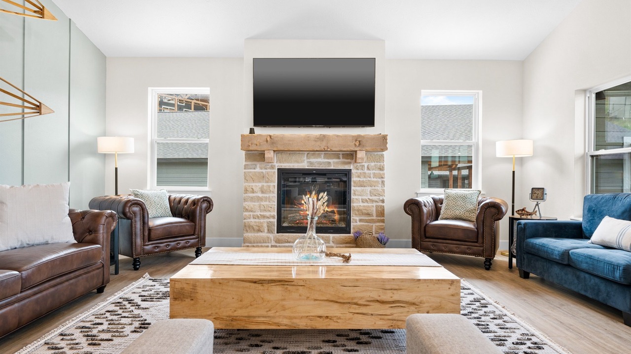 Photo of Livingroom in Hollister