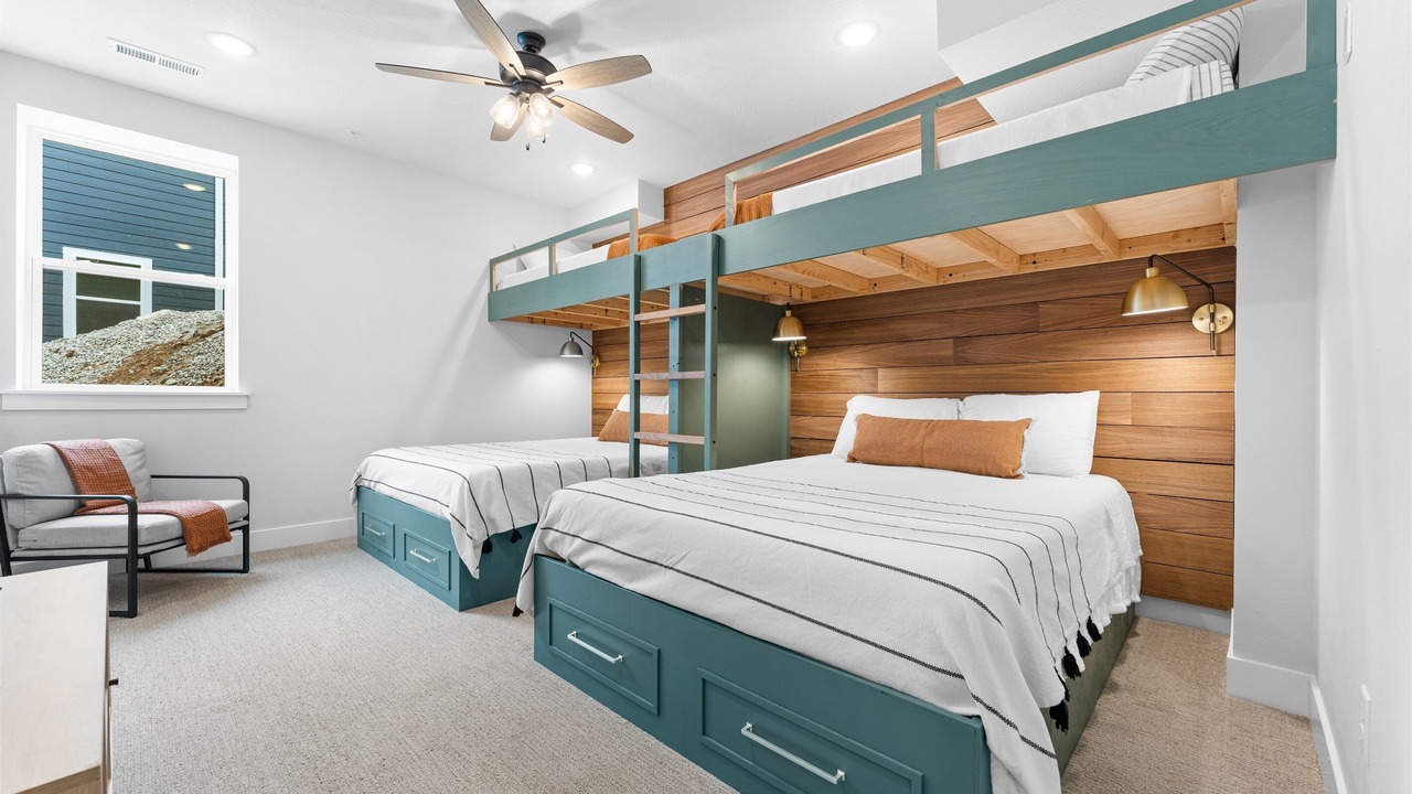 Photo of Bedroom in Hollister