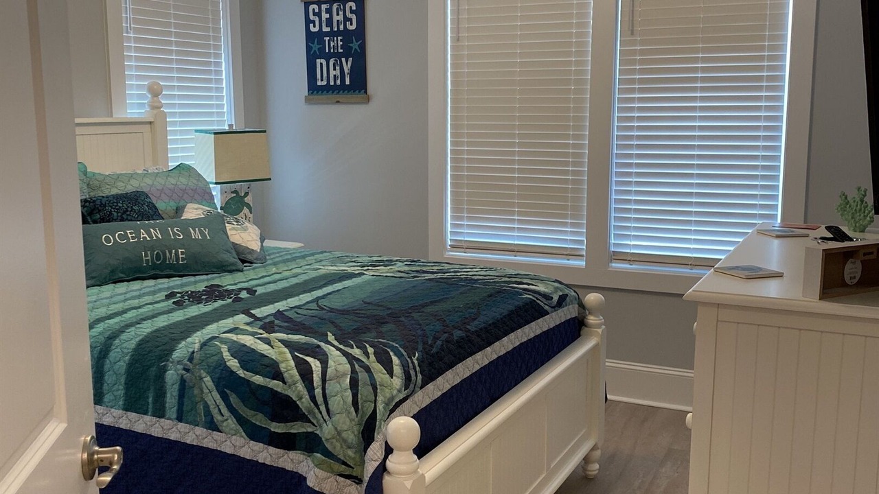 Photo of Bedroom in Emerald Isle