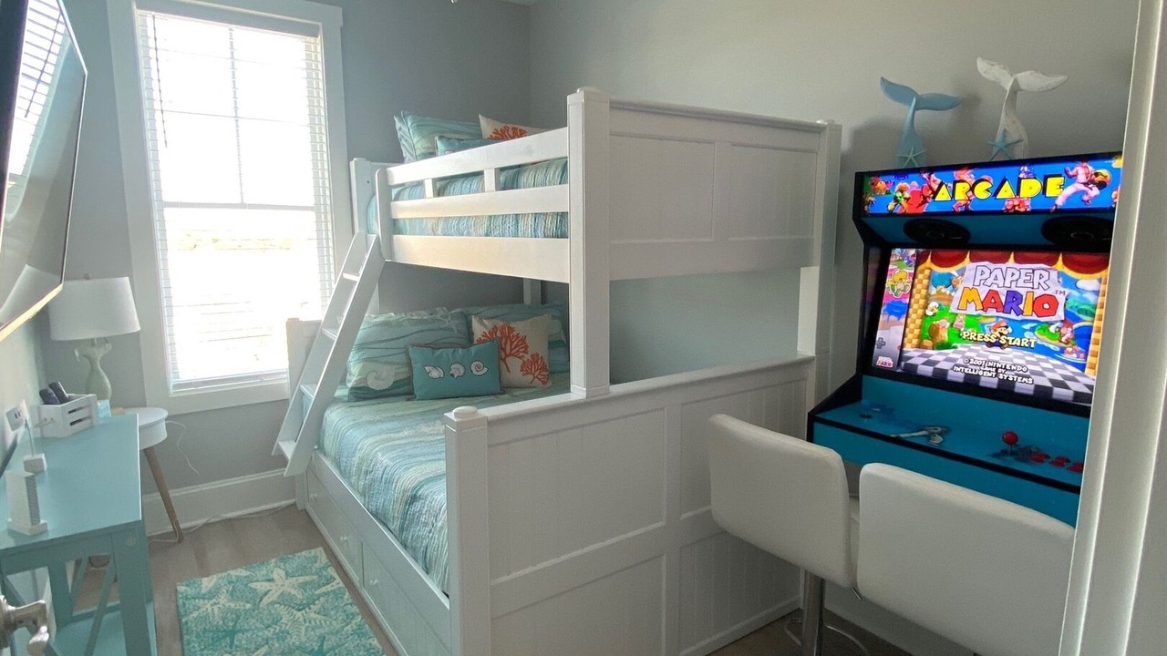 Photo of Bedroom in Emerald Isle