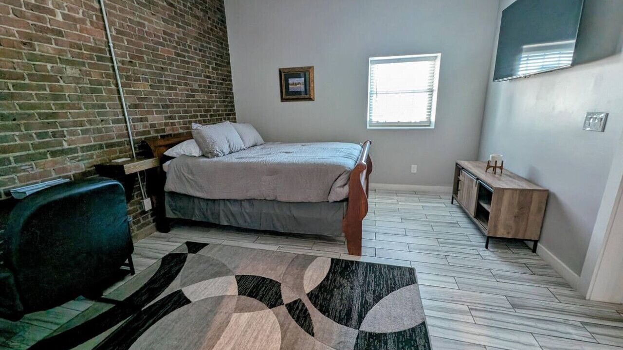 Photo of Bedroom in Maryville