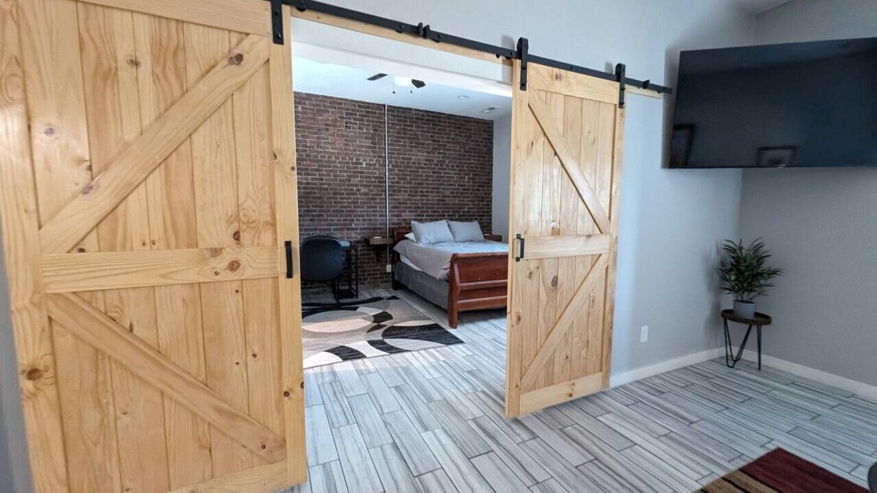 Photo of Bedroom in Maryville