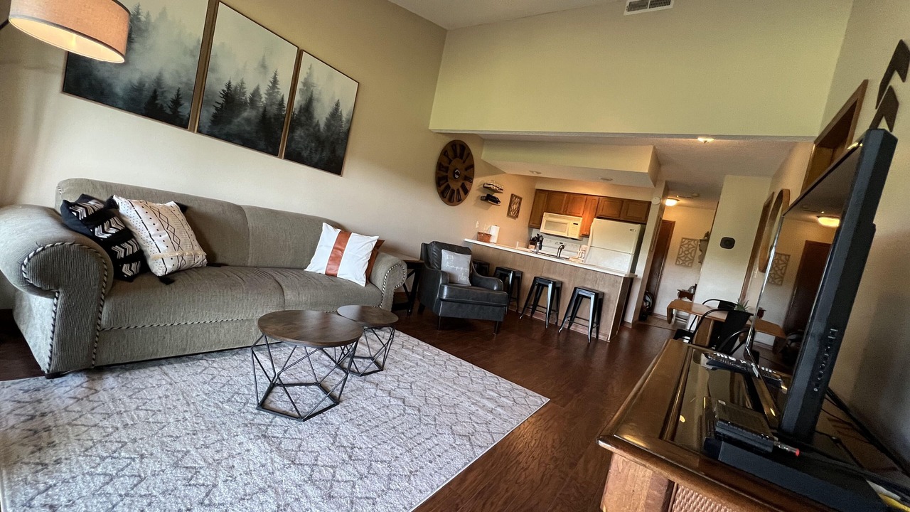 Photo of Livingroom in Notch Estates