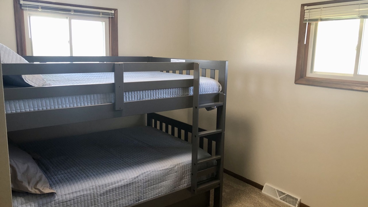 Photo of Bedroom in Ashland