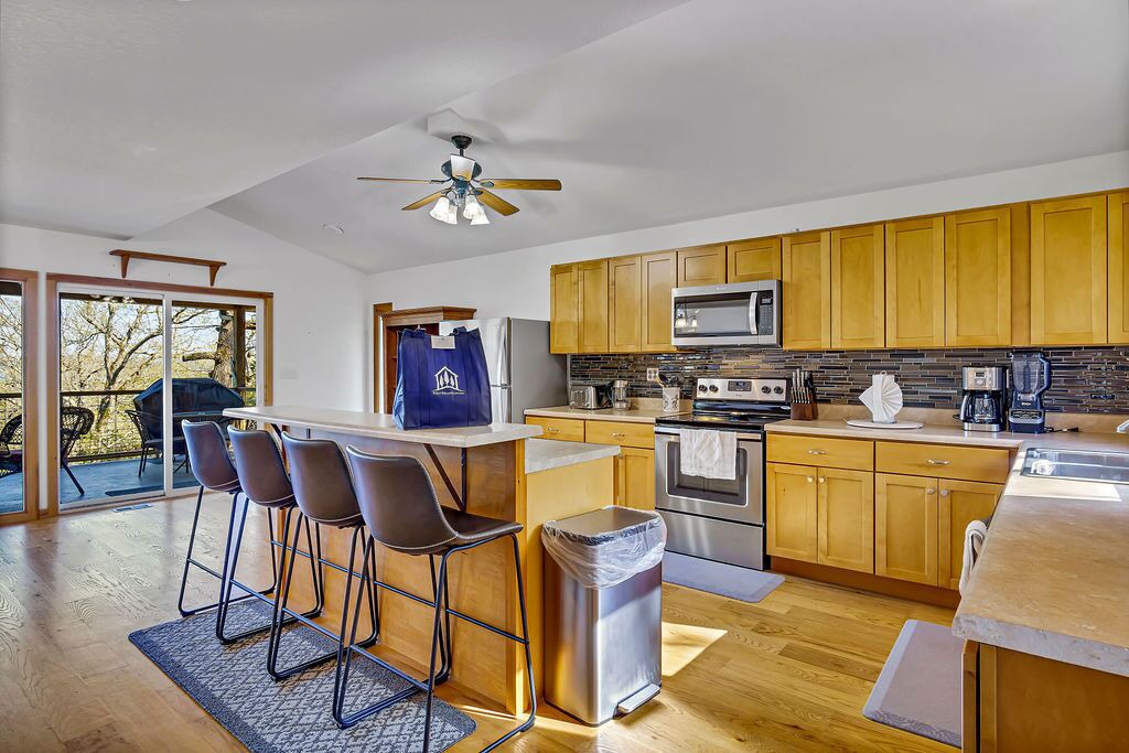 Photo of Kitchen in Blue Eye