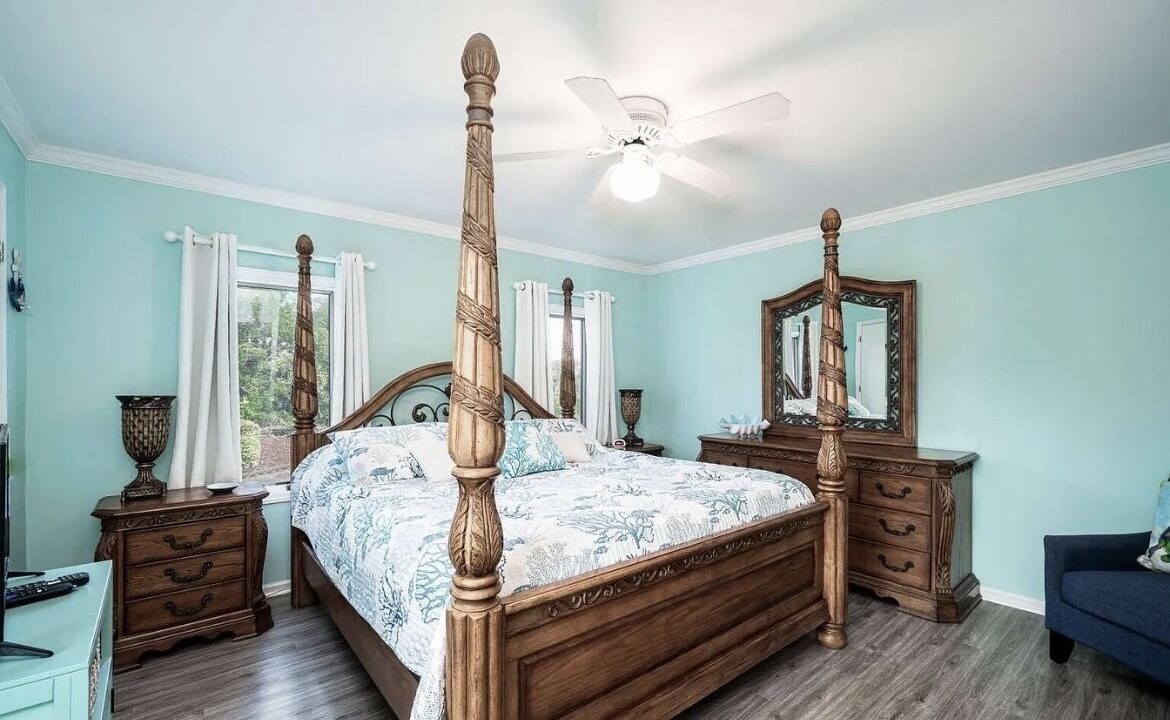 Photo of Bedroom in Emerald Isle