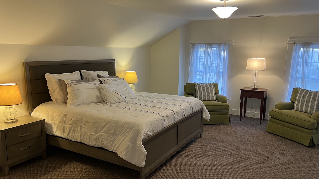 Photo of Bedroom in Downtown